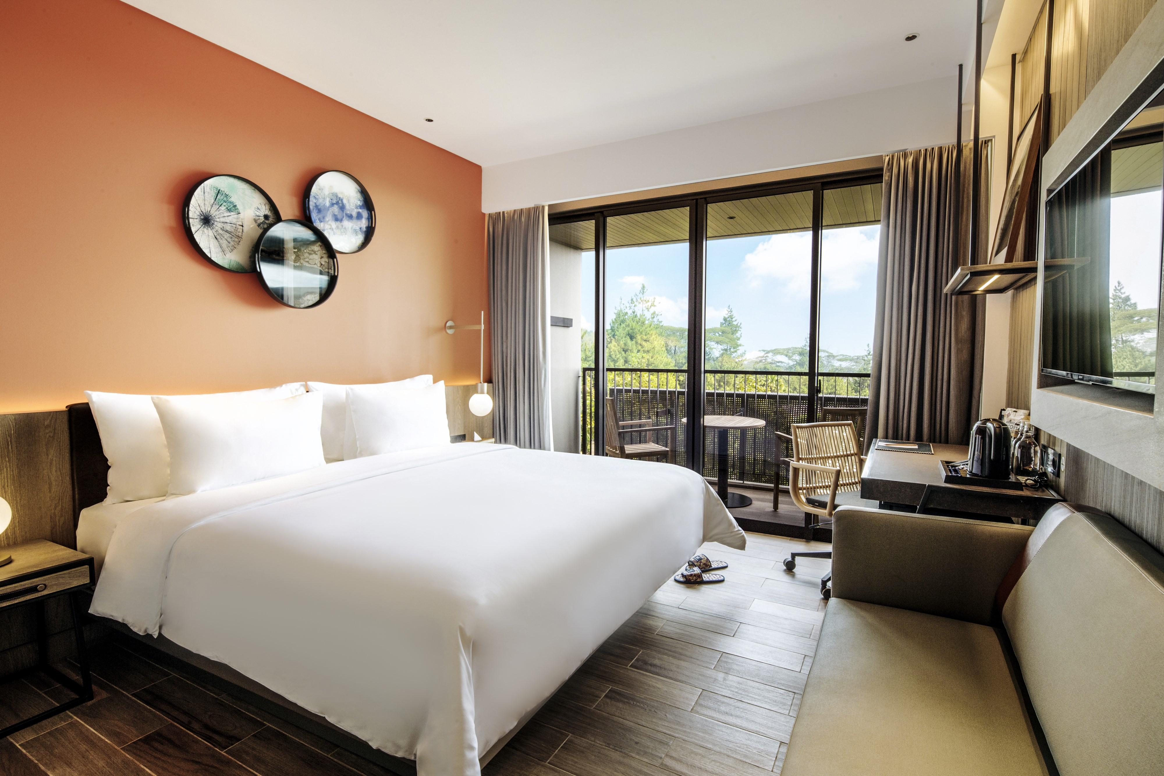 The Botanica Sanctuary Hotel Puncak Exterior photo Deluxe Room