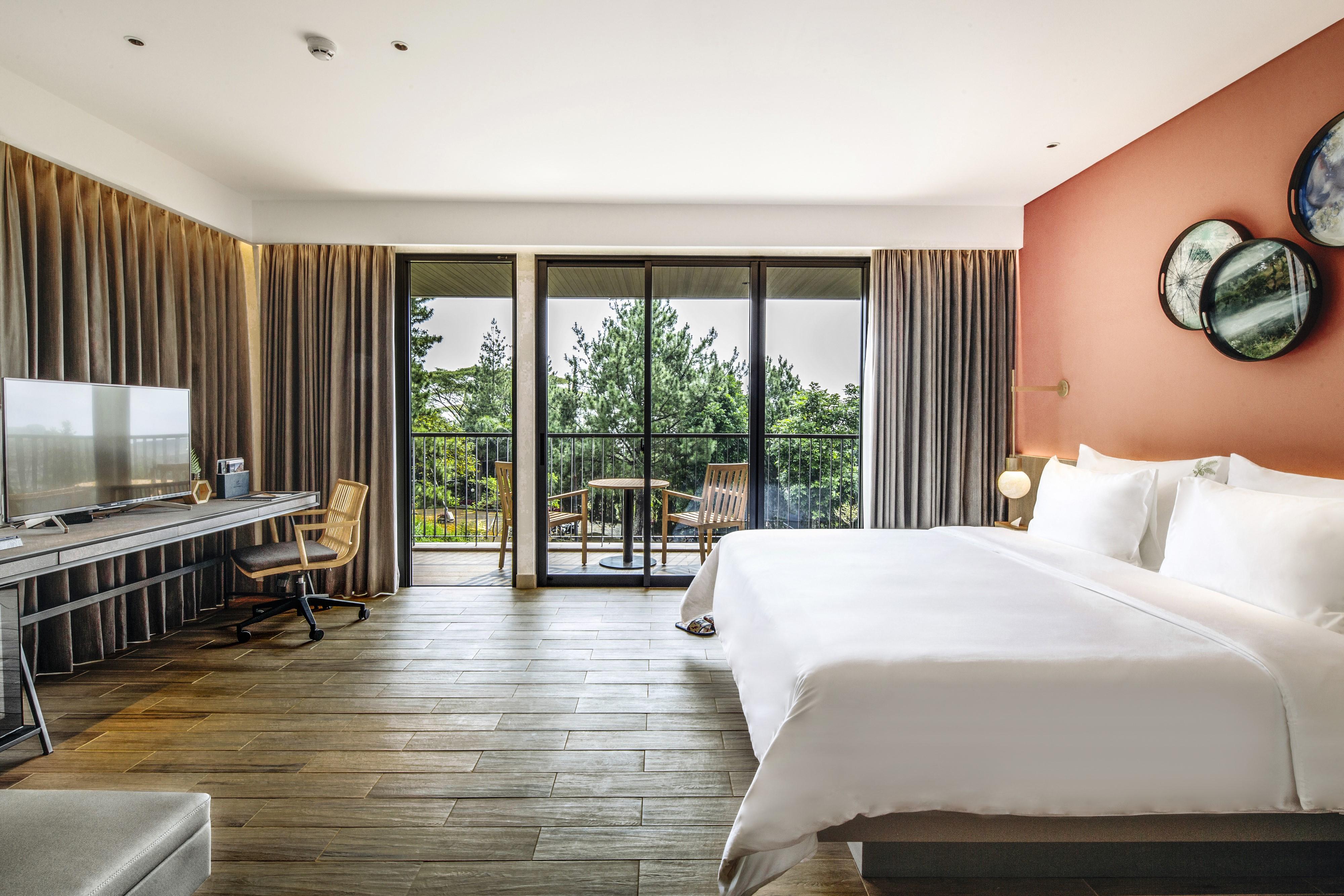 The Botanica Sanctuary Hotel Puncak Exterior photo